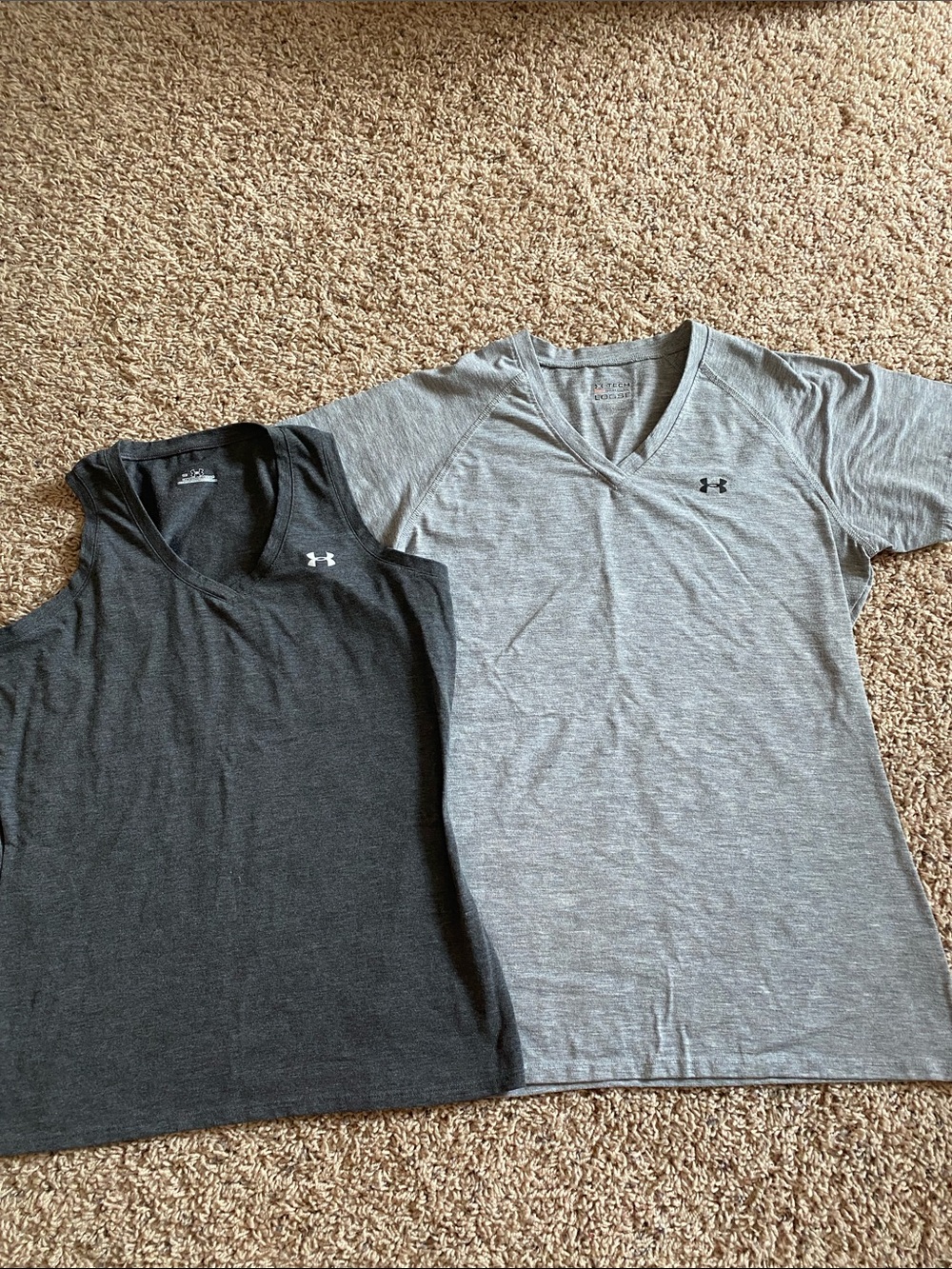 Under Armour dark grey Tank Top & Light Gray V-Neck Tee Duo